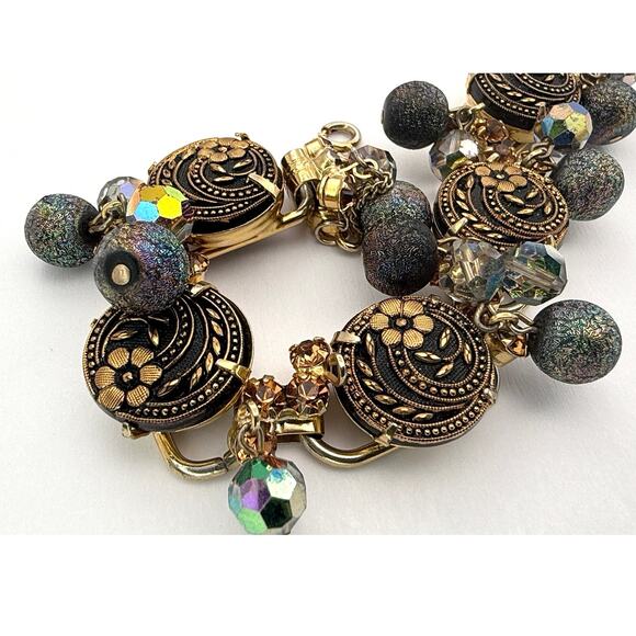 Vintage 1960s "Juliana" Black Button & Lava Bead Demi-Parure - Picture 5 of 10